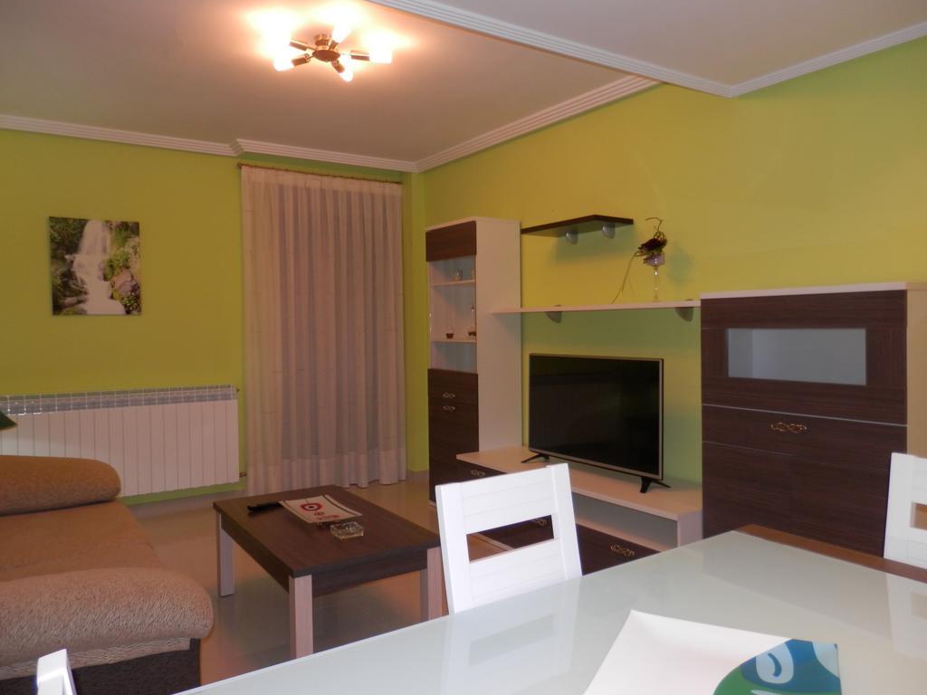 Apartamentos Monte Hernanz Riaza Dış mekan fotoğraf