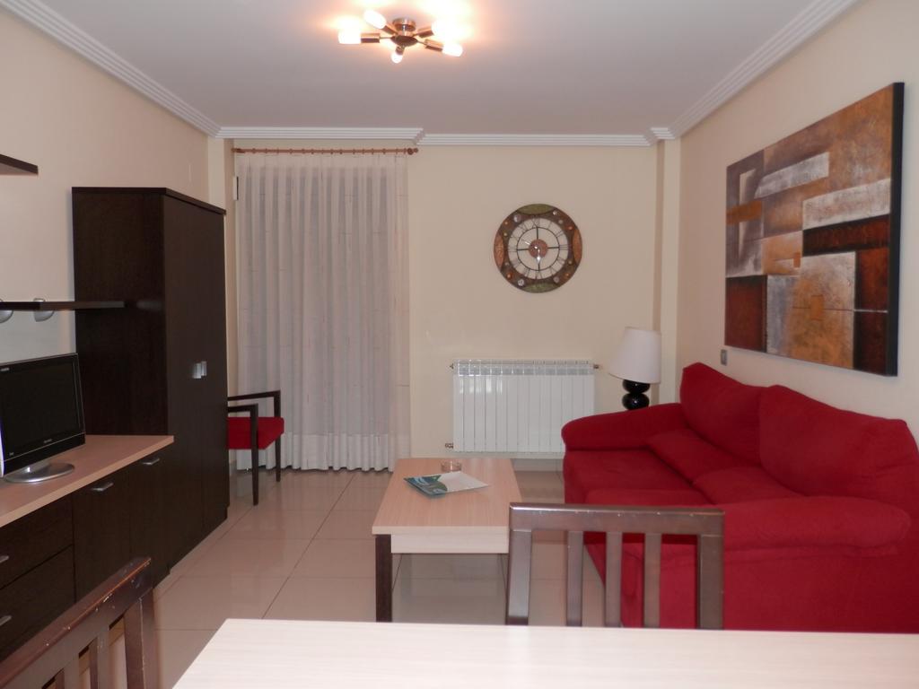 Apartamentos Monte Hernanz Riaza Dış mekan fotoğraf