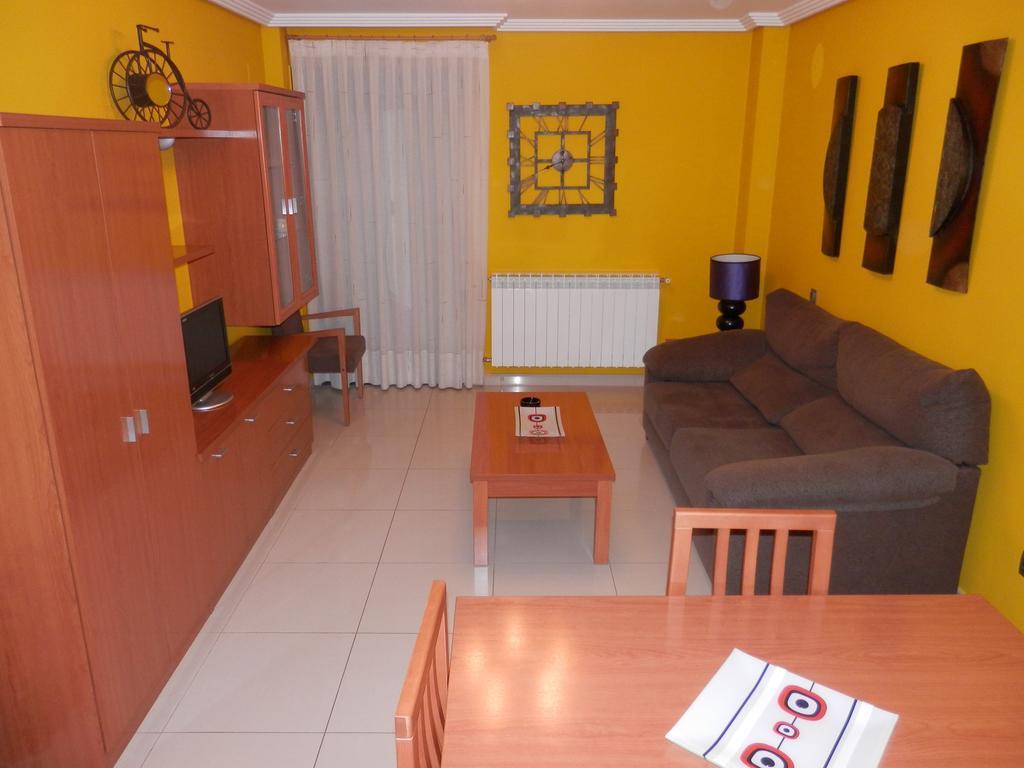 Apartamentos Monte Hernanz Riaza Dış mekan fotoğraf