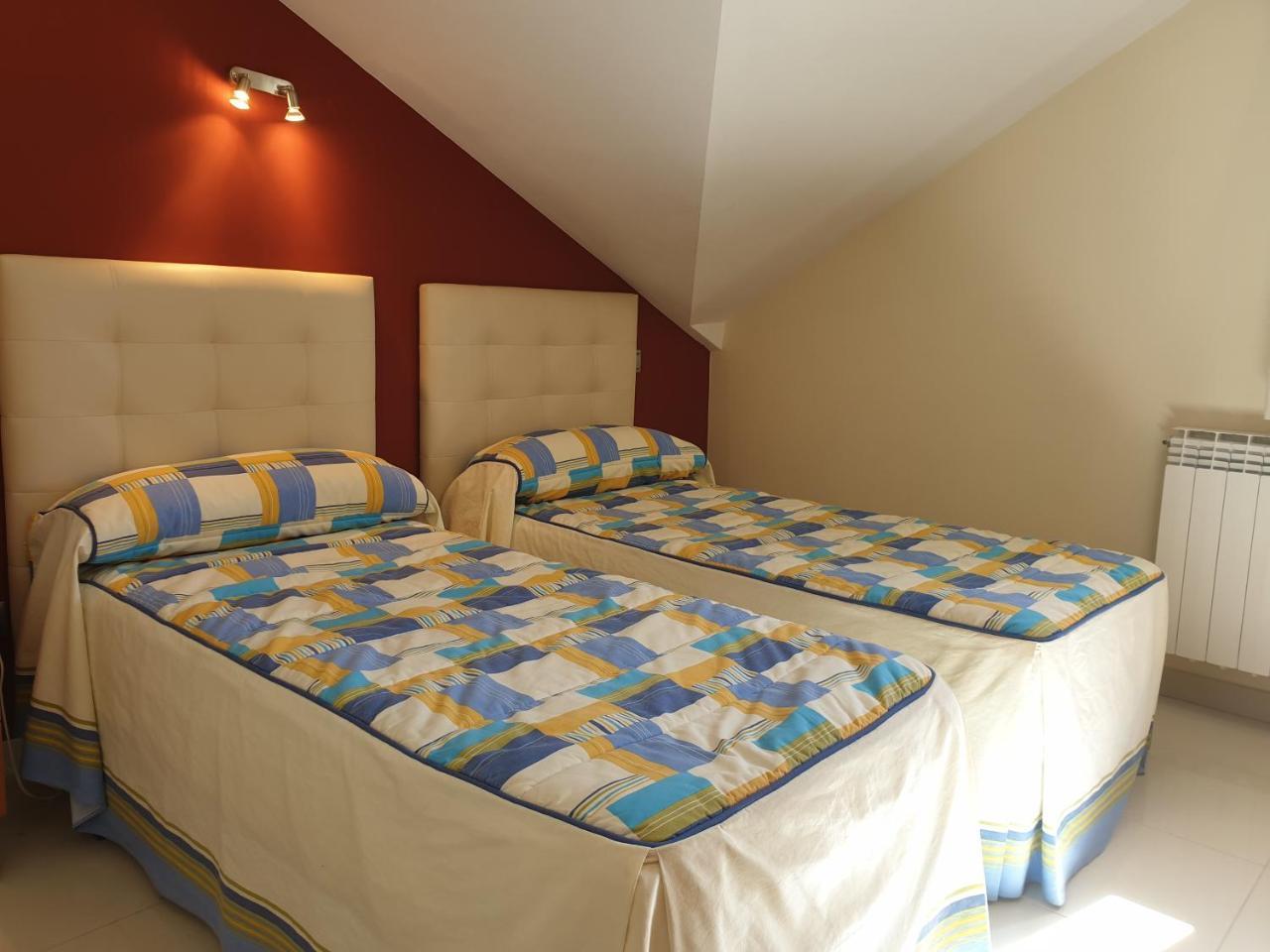 Apartamentos Monte Hernanz Riaza Dış mekan fotoğraf