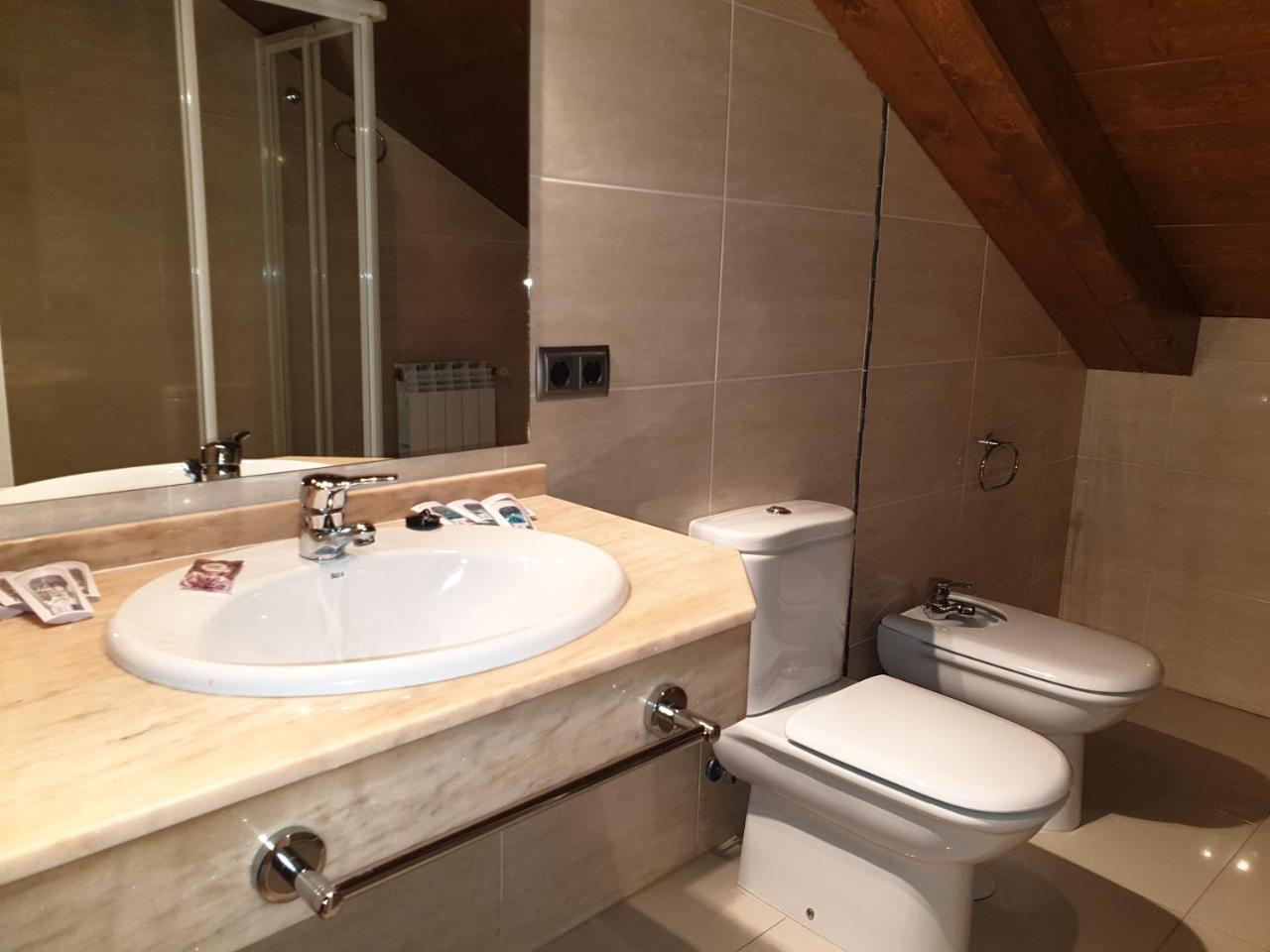 Apartamentos Monte Hernanz Riaza Dış mekan fotoğraf
