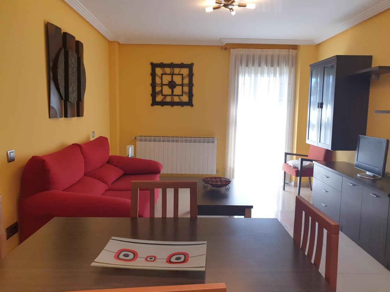Apartamentos Monte Hernanz Riaza Dış mekan fotoğraf