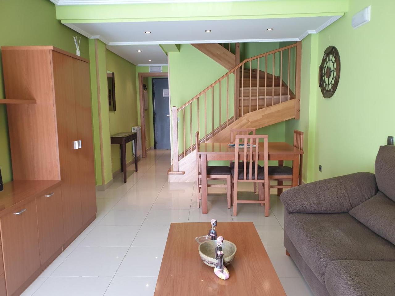 Apartamentos Monte Hernanz Riaza Dış mekan fotoğraf